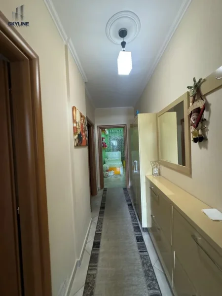 Tirane, shitet apartament 2+1+Ballkon Kati 5, 97 m² 130.000 €