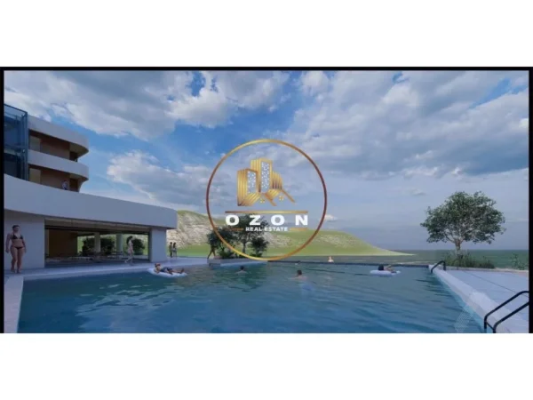 Shitet Hotel 4-katësh në Rradhimë, Vlorë!