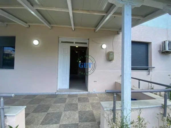 Durres, shitet apartament 3+1+Ballkon Kati 0, 144 m² 125.000 € (Shkozet, Durres)