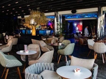 Tirane, shitet ambjent biznesi Kati 0, 154 m² 1.500.000 € (Rruga Mine Peza, Tirane AREA42877)