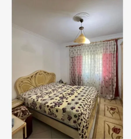 Tirane, shitet apartament 1+1 Kati 1, 45 m² 65.000 € (Rruga Varri Bamit)