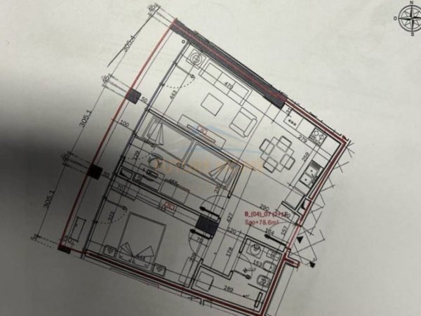 Tirane, jepet me qera Kati 4, 92 m² 1.200 € (Rrugen e Kosovarëve)