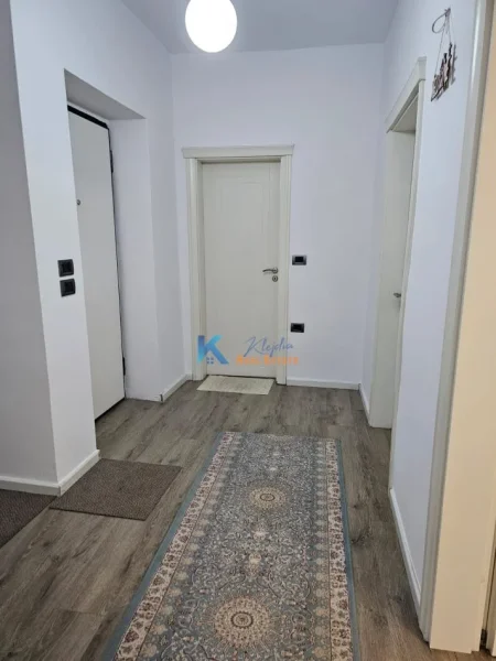 Tirane, shitet apartament 2+1+Ballkon , 68 m² 130.000 € (Vasil Shanto)