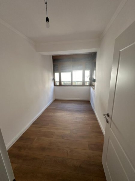 Tirane, shitet apartament 3+1 Kati 3, 82 m² 138.000 € (Dervish Hekali)
