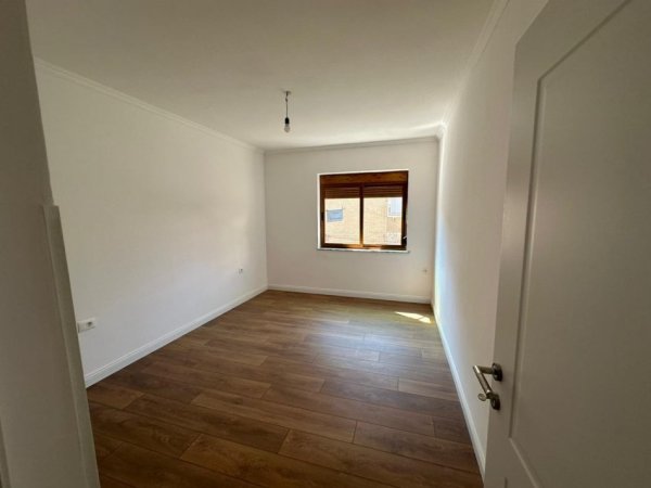 Tirane, shitet apartament 3+1 Kati 3, 82 m² 138.000 € (Dervish Hekali)