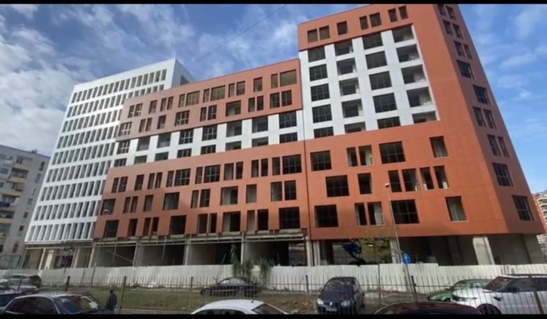 Tirane, shitet apartament 2+1 Kati 2, 104 m² 109.000 € (Astir)