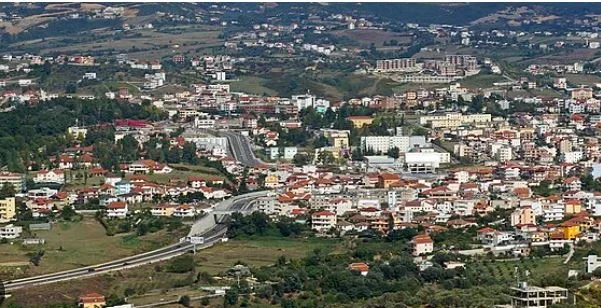 Tirane, jepet me qera apartament 3+1 Kati 3, 110 m² 600 € (Sauk)