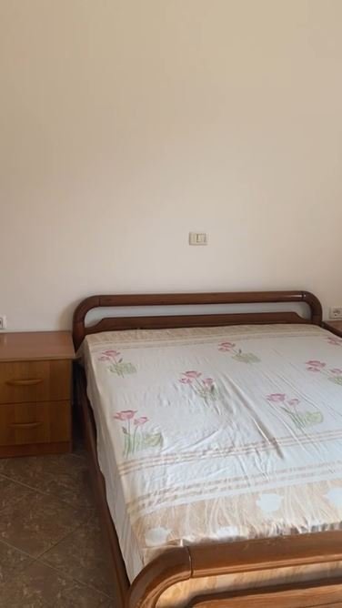 Tirane, jepet me qera apartament 1+1 Kati 2, 75 m² 350 € (Selite)