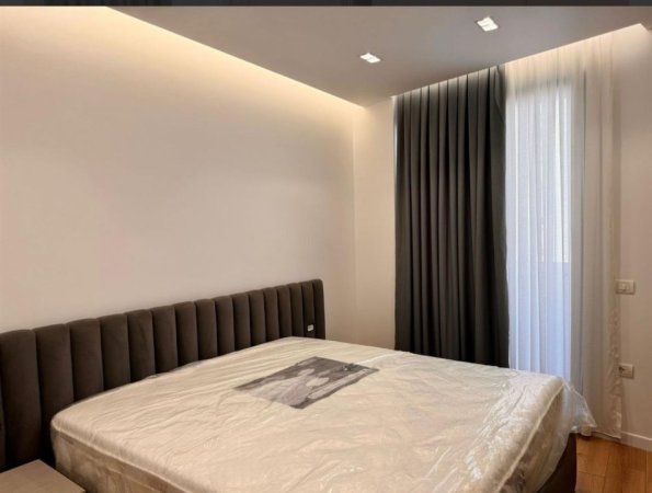 Tirane, jepet me qera apartament 1+1 Kati 4, 60 m² 650 € (21 dhjetori)