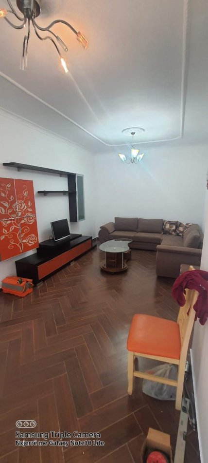 Tirane, shitet apartament 2+1 , 93 m² 114.000 € (Sokrat Miho)
