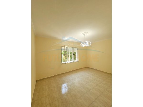 Tirane, shitet apartament 2+1 Kati 2, 77 m² 132.000 € (Brryli)