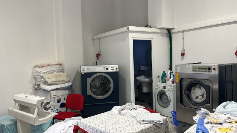 Shitet Aktivitet biznesi Lavanderi me Cmim Okazion:  11 500E UR (Pak i diskutueshem)
