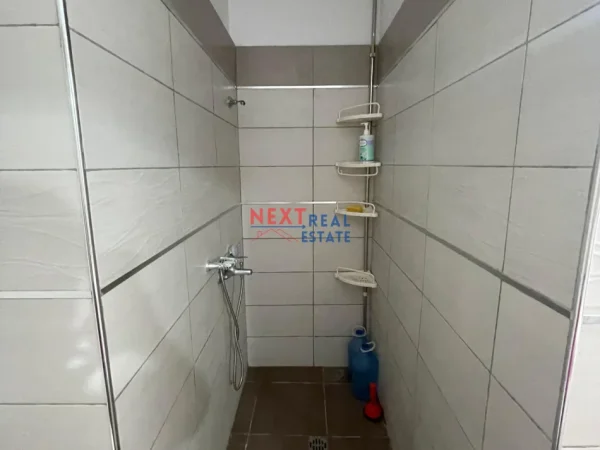 REZERVO PRONEN VETEM ME 500€! Vlore, shitet apartament 1+1+Ballkon , 66 m² 95.700 € (ORIKUM)