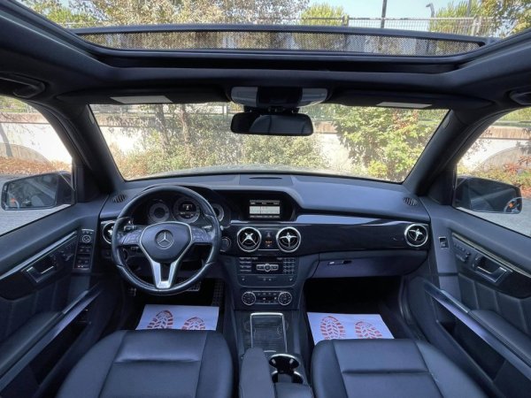 Tirane, shes SUV | Fuoristrad | Xhip MERCEDES BENZ GLK 250 CDI BLUETECH Nafte, gri e erret automatik Klima 192.000 km 12.900 €