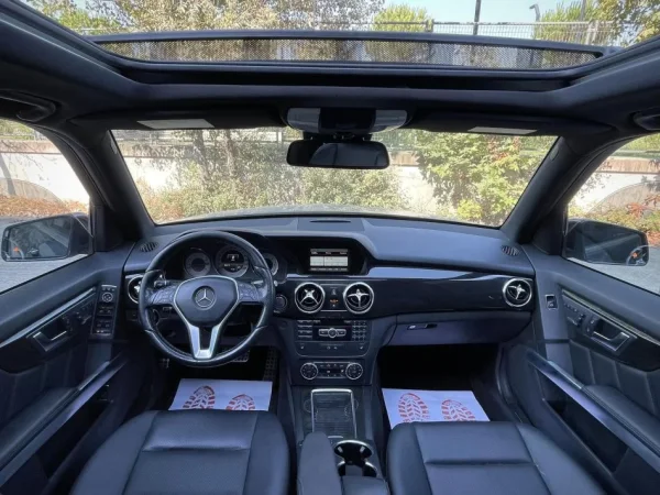 Tirane, shes SUV | Fuoristrad | Xhip MERCEDES BENZ GLK 250 CDI BLUETECH Nafte, gri e erret automatik Klima 192.000 km 12.900 €