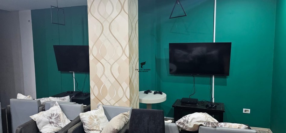 Tirane, jepet me qera ambjent biznesi Kati 1, 140 m² 600 € (TREGU ELEKTRIK)