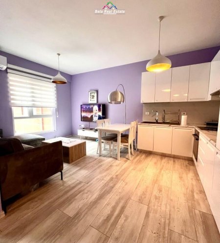 Tirane, jepet me qera apartament 1+1 Kati 2, 70 m² 450 € (Rruga Selita e Vjetër)