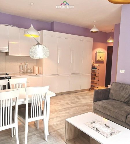 Tirane, jepet me qera apartament 1+1 Kati 2, 70 m² 450 € (Rruga Selita e Vjetër)