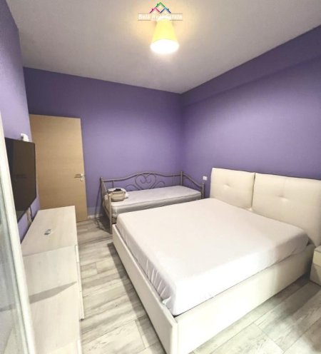 Tirane, jepet me qera apartament 1+1 Kati 2, 70 m² 450 € (Rruga Selita e Vjetër)