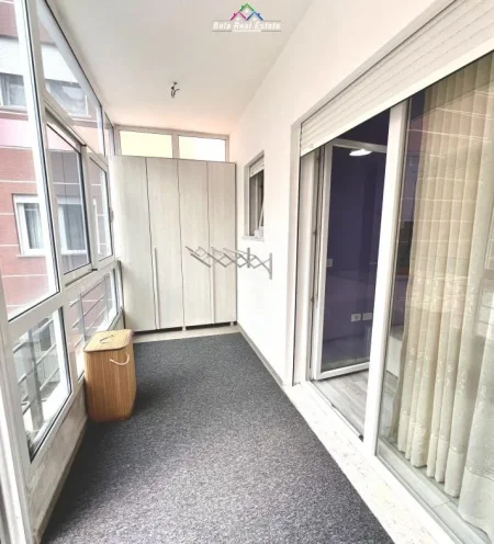 Tirane, jepet me qera apartament 1+1 Kati 2, 70 m² 450 € (Rruga Selita e Vjetër)