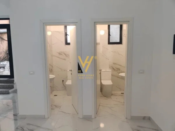 Tirane, jepet me qera dyqan Kati 0, 110 m² 2.500 € (BLLOK)