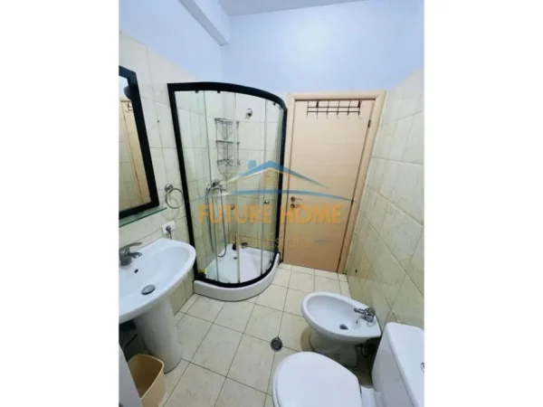 Tirane, jepet me qera apartament 1+1 Kati 6, 57 m² 400 € (Astir)