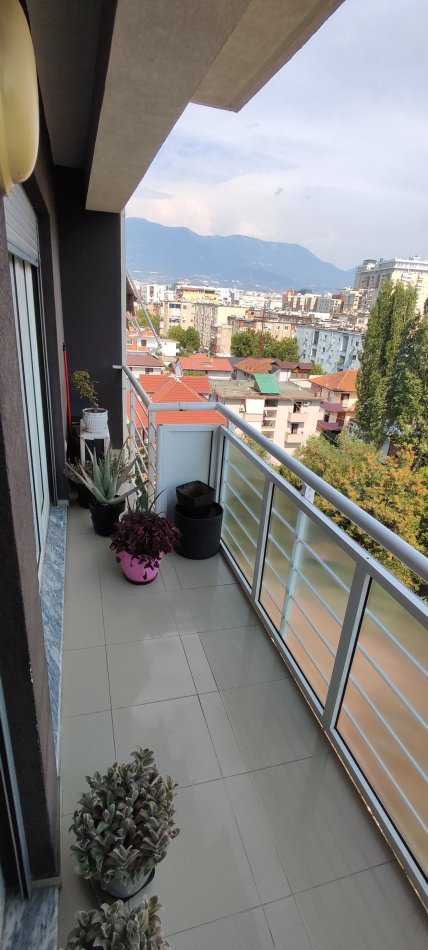 Tirane, jap me qera apartament 1+1+Ballkon Kati 6, 80 m² 600 € (Don Bosko)