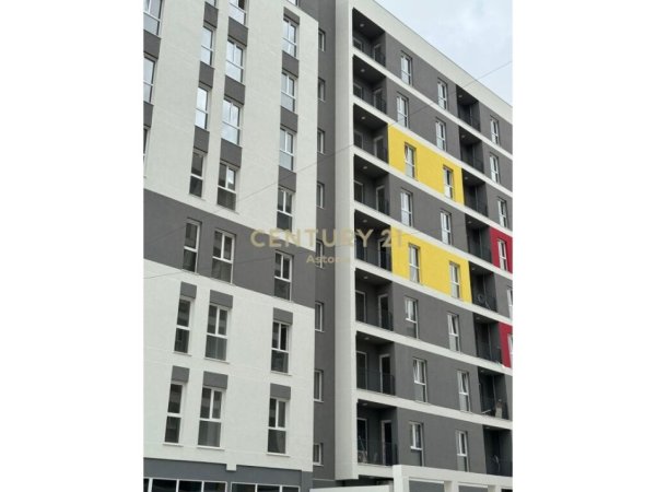 Tirane, shitet apartament 2+1 Kati 3, 84 m² 92.000 € (Qtu)