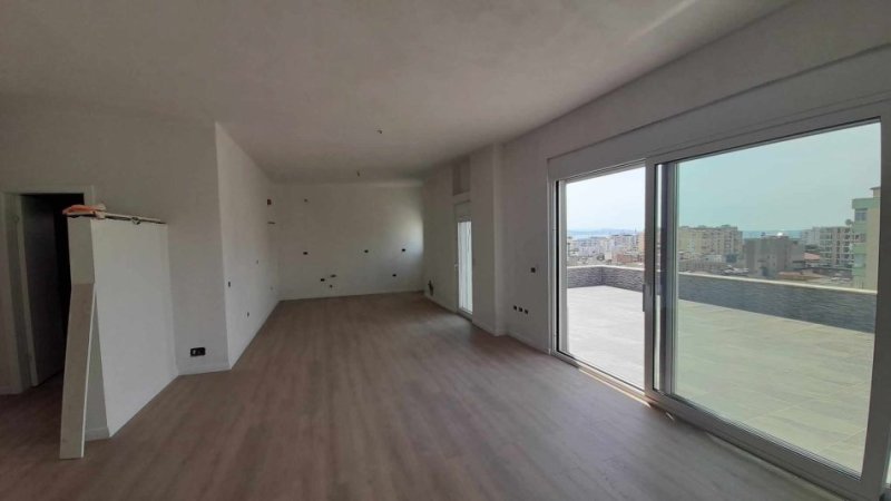 Durres, shes apartament 2+1 Kati 8, 200.000 € (Durres)
