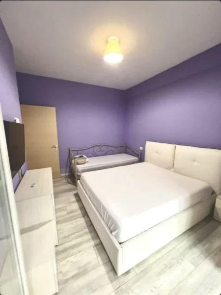 Tirane, jepet me qera apartament 1+1 Kati 2, 60 m² 449 € (Selite e Vjeter)