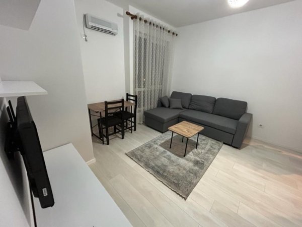 Tirane, jepet me qera apartament 1+1+Ballkon Kati 3, 1 m² 450 € (Rrugen Ana Komnena, pallati ku ndodhet Drejtoria Rajonale Tatimore Tirane, prane Universitetit Zoja e Keshillit te Mire.)