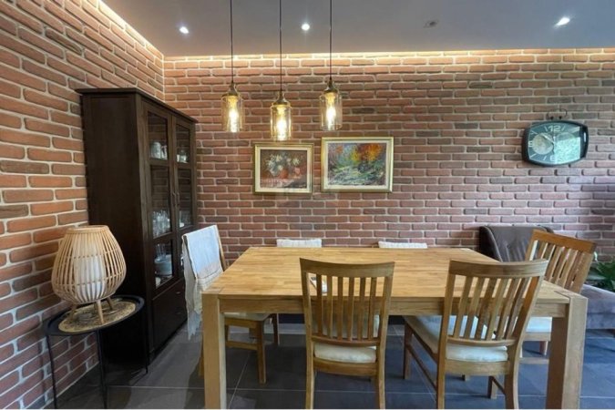 Tirane, jepet me qera apartament 3+1+Ballkon Kati 3, 135 m² 900 € (Kopshti zoologjik)