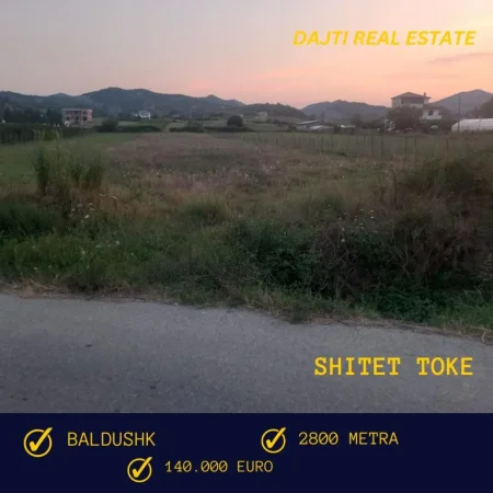 Tirane, shitet toke bujqesore , 2.800 m² 140.000 € (Baldushk.,TIRANE)