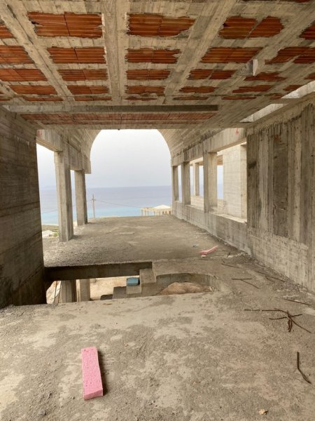 Dhermi - Palase, shitet Vile ne plazh 2 Katshe Kati 2, 500 m² 1.000.000 € (Green Coast, Dhermi)
