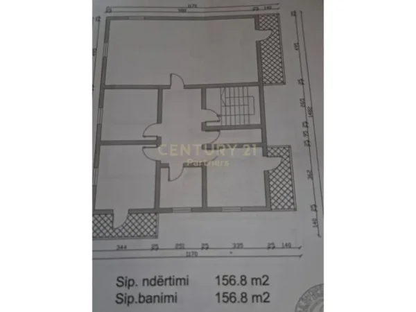 Tirane, jap me qera zyre , 157 m² 1.000 € (Komuna e Parisit)