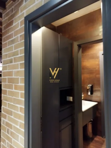 Tirane, shitet apartament Kati 2, 194 m² 748.000 € (BLLOK)