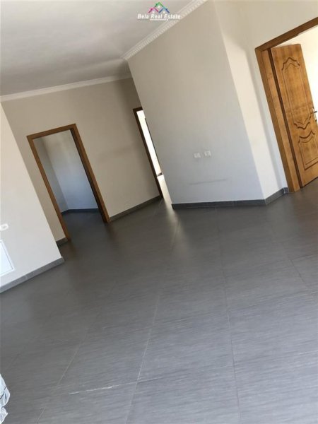 Tirane, jepet me qera Vile 2+1 Kati 2, 119 m² 370 € (5 maji)