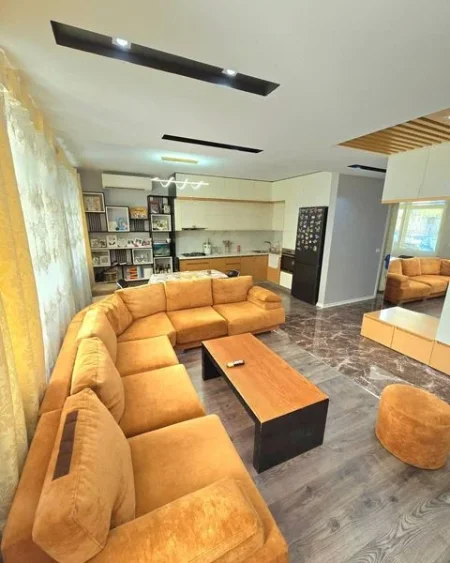 Tirane, shitet apartament 2+1 , 116 m² 175.000 € (Kopshti Zoologjik)