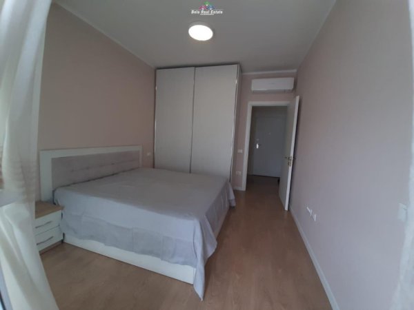 Tirane, jepet me qera apartament 1+1+Ballkon Kati 7, 60 m² 650 € (komuna e parisit)
