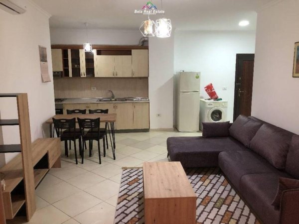 Tirane, jepet me qera apartament 2+1 Kati 2, 80 m² 420 € (yzberisht)