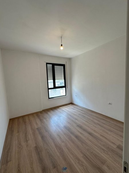 Jepet Me Qera Apartament 2+1 Ne Kinostudio [ID P02144]