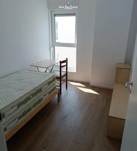 Tirane, jepet me qera apartament 2+1 Kati 7, 75 m² 450 € (Ali Demi)