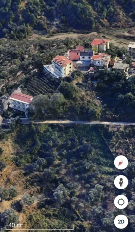 Tirane, shes truall 850 m2 350€ m2 (Mjull)