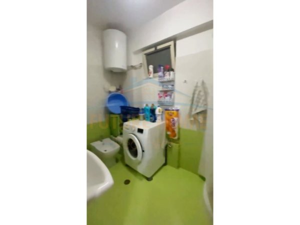 Durres Plazh, shitet apartament 2+1 , (Pavarsia)