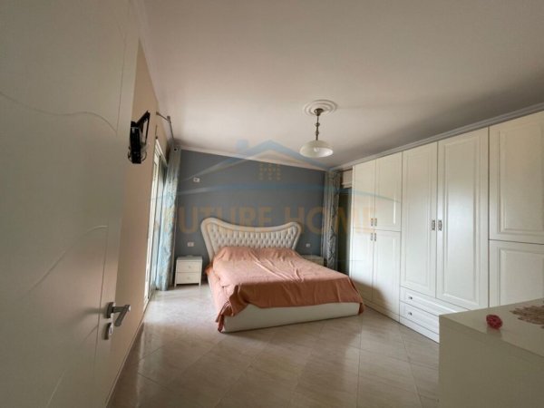Durres Plazh, shitet apartament 2+1+Ballkon , (Pavarsia)