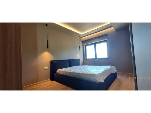 Tirane, shitet apartament 3+1+Ballkon Kati 4, 153 m² 298.000 € (rezidenca kodra e diellit)