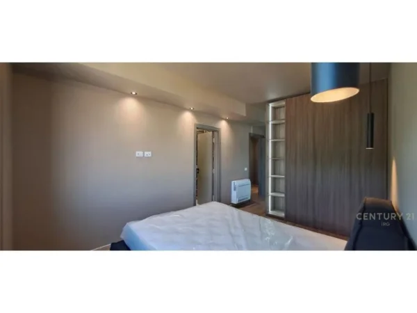 Tirane, shitet apartament 3+1+Ballkon Kati 4, 153 m² 298.000 € (rezidenca kodra e diellit)