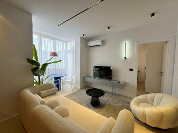 Tirane, shitet apartament 1+1 Kati 5, 48 m² 141.000 € (Komuna e Parisit)