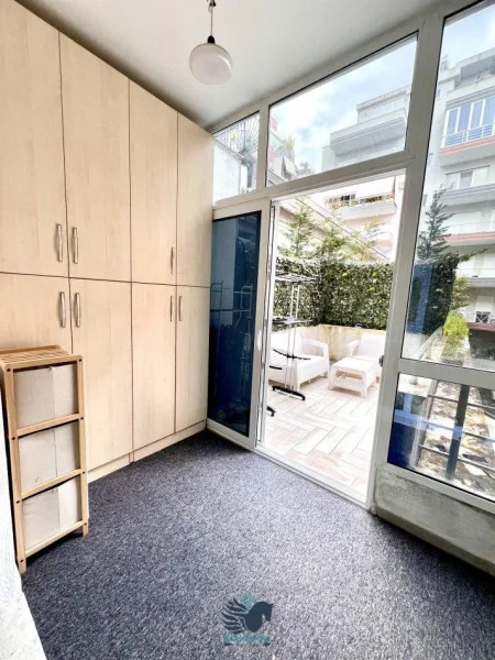 Jepet Me Qera Apartament 1+1 Tek Kopshti Botanik [ID P0203]