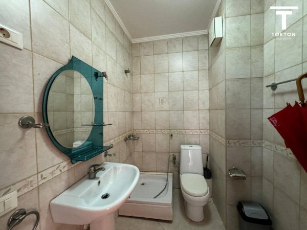 Tirane, shitet apartament 2+1 Kati 1, 113 m² 275.000 € (Komuna e Parisit) TT 1186